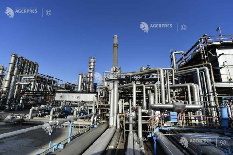 Graure (Rompetrol Rafinare): La 50 de ani de la turnarea primului pilon, Petromidia operează un flux tehnologic complet integrat