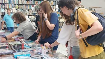 Teleorman: Expoziții și târg de carte, în debutul lunii iulie la Biblioteca Județeană ”Marin Preda”