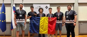 Elevii români au obținut trei medalii de aur și una de argint la Olimpiada de Informatică a Europei Centrale