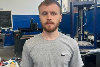 Prototip realizat de un student de la TUIASI, cu 260 lei, cu aplicații în industrie și selectarea inteligentă a deșeurilor (FOTO/VIDEO)