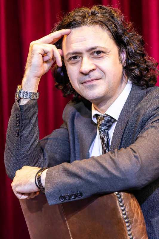 Ministerul Culturii: Cătălin Petrescu – numit manager interimar al Teatrului Muzical ‘Ambasadorii’
