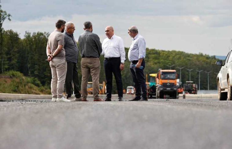 Premierul interimar Ilie Bolojan – vizită de lucru pe șantierul Autostrăzii Transilvania