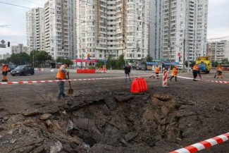 #Ucraina: Șase răniți la Kiev în urma unui atac cu rachete balistice al Rusiei, potrivit administrației capitalei