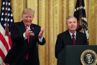 Trump aduce un omagiu senatorului Lindsey Graham, ‘unul dintre cei mai mari’