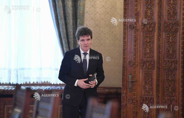 Discuții ale președintelui cu liderii partidelor din fosta coaliție de guvernare