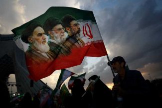 Iranul revendică noi atacuri împotriva Omanului și Bahreinului; armata iordaniană anunță că a doborât patru rachete iraniene