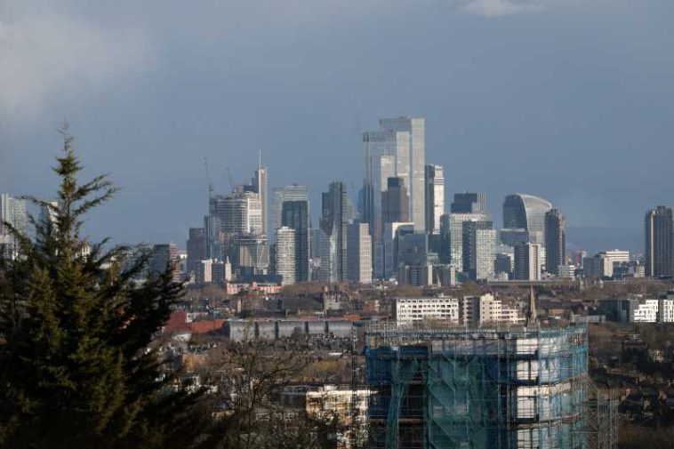 Moody’s: Modificarea atitudinii SUA în NATO este negativă pentru ratingurile suverane din Europa