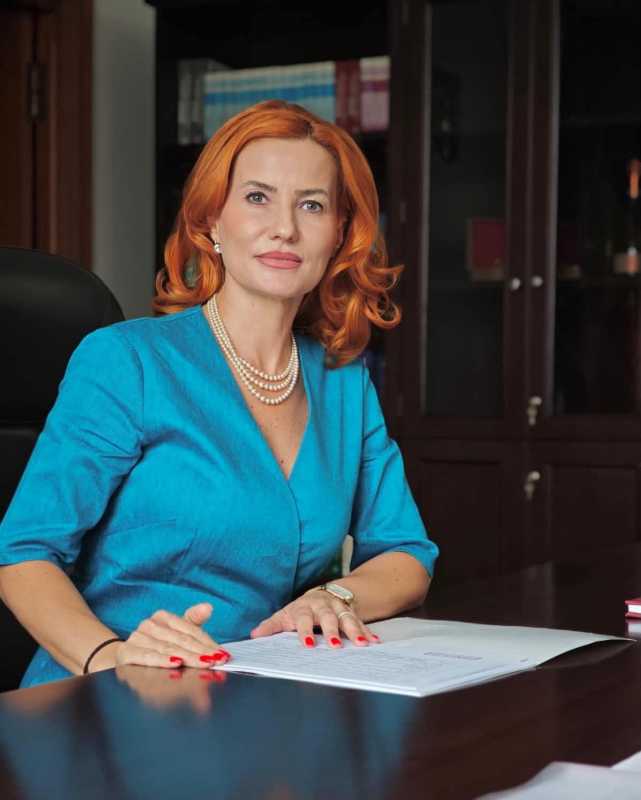 Bihor: Deputata PNL Arina Moș propune un program național de înot și ‘Anul Doina Cornea’