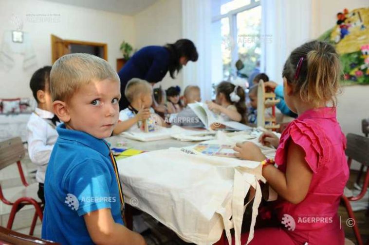 Buzău: Peste 200 de cadre didactice mobilizate să suprvegheze 800 de copii în grădinițe, pe timpul verii