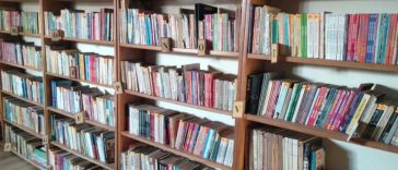 BIBLIOTECA AZI/ Cluj: Bibliotecile comunale, între abandon și vitalitate (GALERIE FOTO)