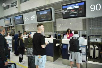 Aeroporturile bucureștene, record de pasageri în 2025; vara pune presiune pe călători și companii aeriene (platformă)