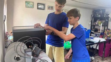 Vâlcea: Echipă de robotică din Râmnic, în finala First Lego League cu un proiect despre bob
