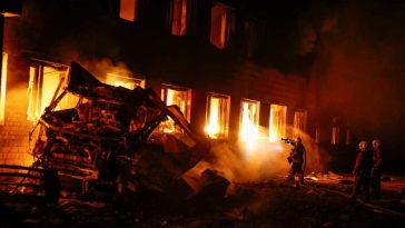 Un atac al Rusiei noaptea trecută a ucis două persoane la Kiev