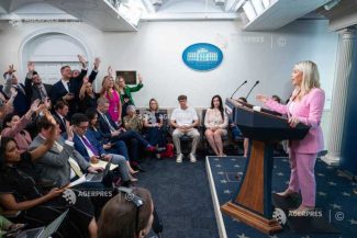 Casa Albă afirmă că președintele Trump rămâne deschis unei soluții diplomatice cu Iranul
