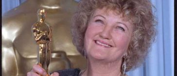 Brenda Fricker, prima actriță irlandeză recompensată cu premiul Oscar, a murit la 81 de ani