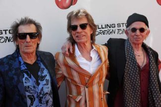 Rolling Stones egalează recordul Beatles cu al 15-lea disc nr. 1 în topul albumelor din Marea Britanie