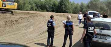 Percheziții în județele Botoșani și Suceava într-un dosar de evaziune fiscală și exploatare ilegală de agregate minerale