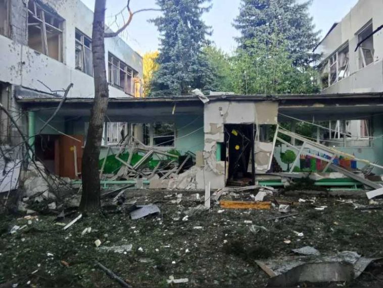 UPDATE Rusia: Opt morţi şi zeci de răniţi într-un atac ucrainean asupra a două centre logistice
