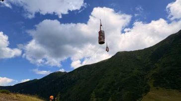 Sibiu: Turiști blocați în telecabina de la Bâlea din cauza unei defecțiuni tehnice
