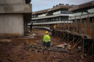 Lucrările de construcții în UE au crescut ușor în luna mai
