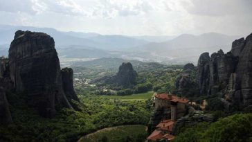 Turismul din Grecia mizează pe țările aflate la mai mult de șase ore de zbor cu avionul