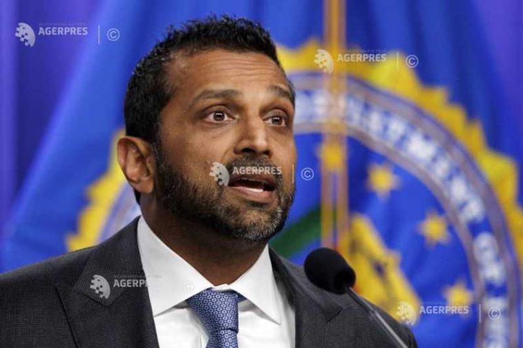 SUA: Un bărbat reținut după ce a declanșat un incendiu în fața unei clădiri federale la New York