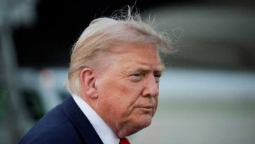 Trump amenință că va face Iranul să plătească înzecit pentru moartea fiecărui soldat american