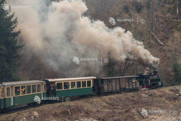 Maramureș: Trenul Mocănița, cicloturismul și bisericile din lemn, preferate de turiști în vacanța de vară