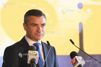 Insulele ecologice pentru colectarea separată de deșeuri menajere din municipiul Iași nu pot fi încă utilizate