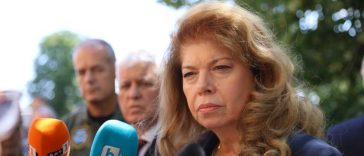 BTA/ Prezența avioanelor-cisternă americane la baza Bezmer nu ar transforma Bulgaria în participantă la acțiuni militare în Iran, spune…