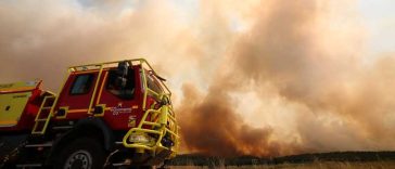 Franța: Doi pompieri au murit într-o intervenție de stingere a unui incendiu în apropiere de aeroportul din Bordeaux
