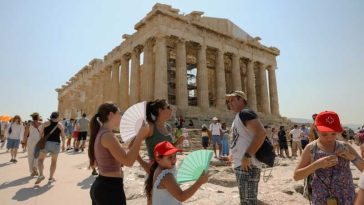 Grecia: Veniturile din turism au crescut în primele cinci luni cu 25,8%, depășind cinci miliarde de euro
