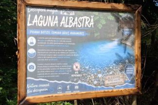 Maramureș: Drumul spre Lacul Laguna Albastră, marcat pentru turiști și practicanții silvoterapiei