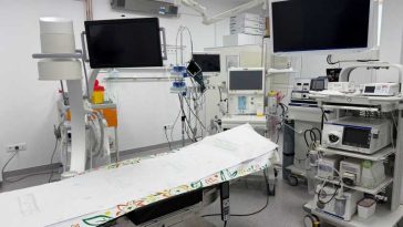 Arad: Spitalul Județean explică tarifele de parcare de până la 30 lei/oră prin achiziția de echipamente medicale