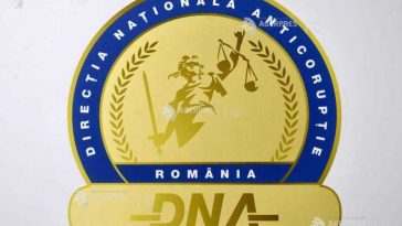 Corupție în industria de apărare/Procurorii au găsit 500.000 de euro în locuința directorului Uzinei Mecanice Plopeni