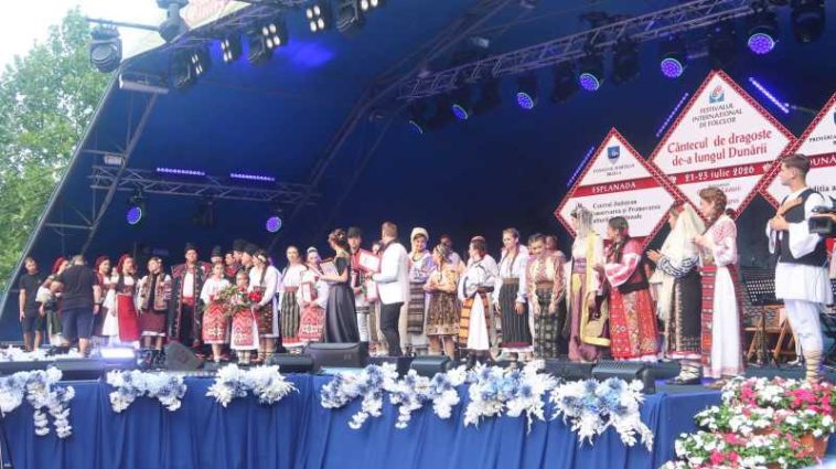 Brăila: Peste 5.000 de spectatori la Festivalul Internațional de Folclor ‘Cântecul de dragoste de-a lungul Dunării’