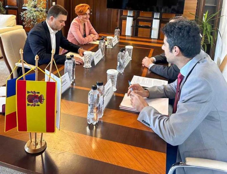Ambasadorul Spaniei la București și primarul Capitalei au discutat despre un proiect privind dependențele în rândul tinerilor