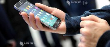 DNSC: Conexiunile gratuite din cafenele, aeroporturi și hoteluri vin cu riscuri serioase pentru propria securitate digitală