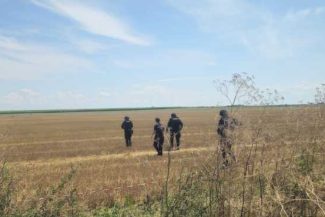 Buzău: Mai multe elemente ce par a proveni de la drona doborâtă, descoperite în zona Padina; nu au înscrisuri