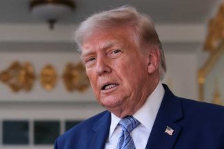Trump avertizează China și Rusia să nu se amestece în războiul cu Iranul