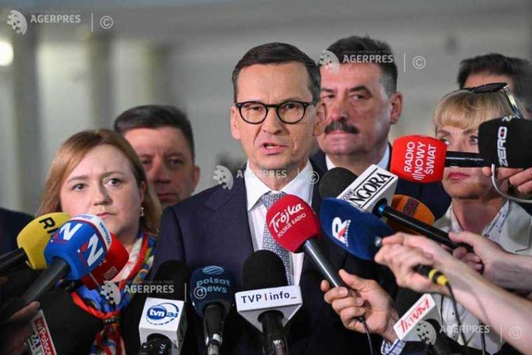 Partidul polonez Lege și Justiție pierde peste 30 de deputați care refuză apropierea de extrema dreaptă