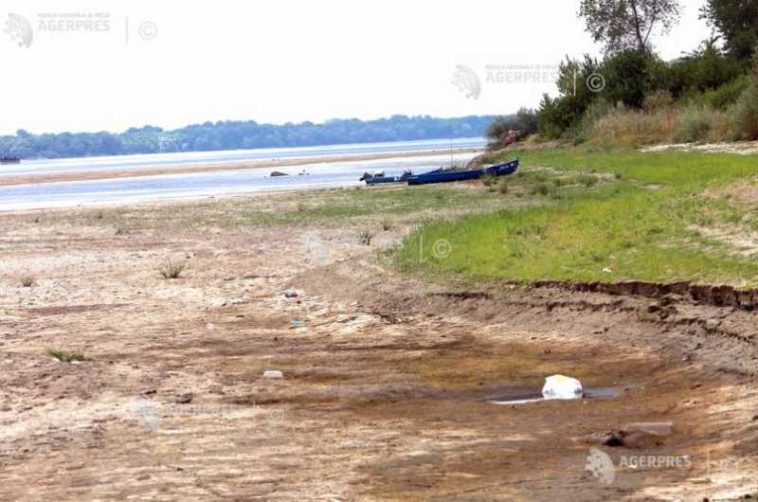 INHGA: Situația hidrologică pe râuri și Dunăre e staționară și în scădere în bazinele Târnavelor, Oltului, Mureșului, Jiului și…