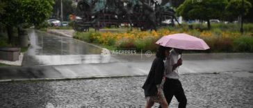Meteo București: Ploi de scurtă durată, descărcări electrice și ușoare intensificări ale vântului