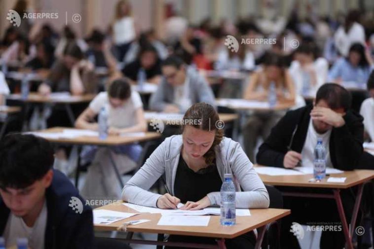 Iași: Aproape 20 de note de 10 la admiterea la Universitatea de Medicină și Farmacie; s-a intrat și cu 5