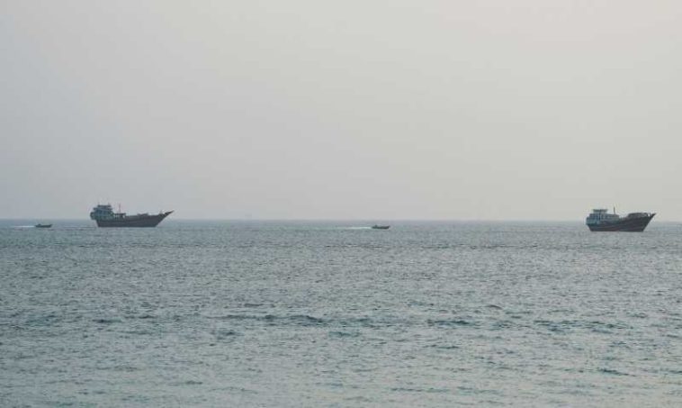 Iranul declară că a interceptat șase nave care încercau să traverseze o rută nesigură prin Strâmtoarea Ormuz