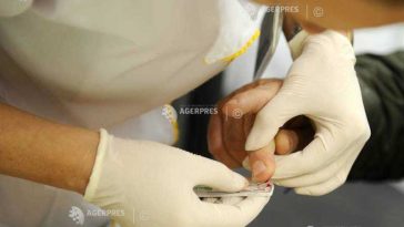 Peste 800 de persoane, testate pentru hepatită printr-un proiect derulat de Spitalul Universitar de Urgență București