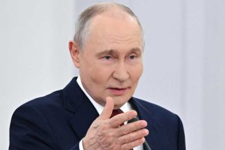 Putin acuză Occidentul că recurge la ‘metode teroriste’ pentru că nu poate învinge Rusia