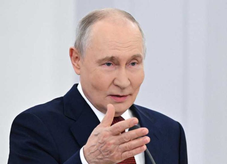 Putin acuză Occidentul că recurge la ‘metode teroriste’ pentru că nu poate învinge Rusia