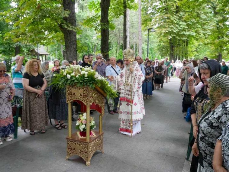 Brăila: Mănăstirea ‘Sfântul Pantelimon’ din Lacu Sărat a marcat 30 de ani de la înființare