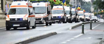 Ziua Națională a Ambulanței din România, marcată în Capitală; festivitate în Piața Constituției și o defilare a 50 de salvări